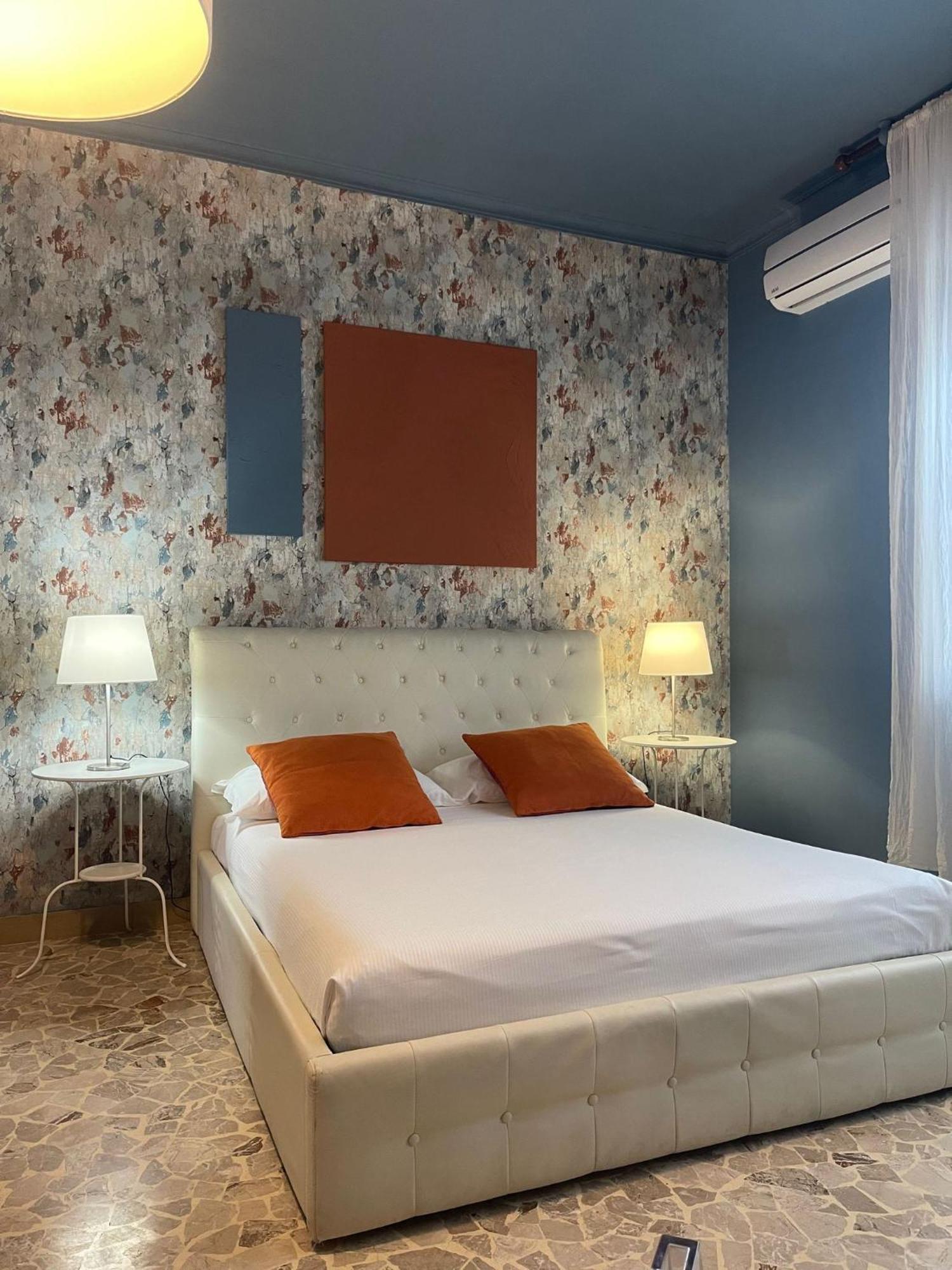 Central Suite Bed&Breakfast Bologna Exteriör bild