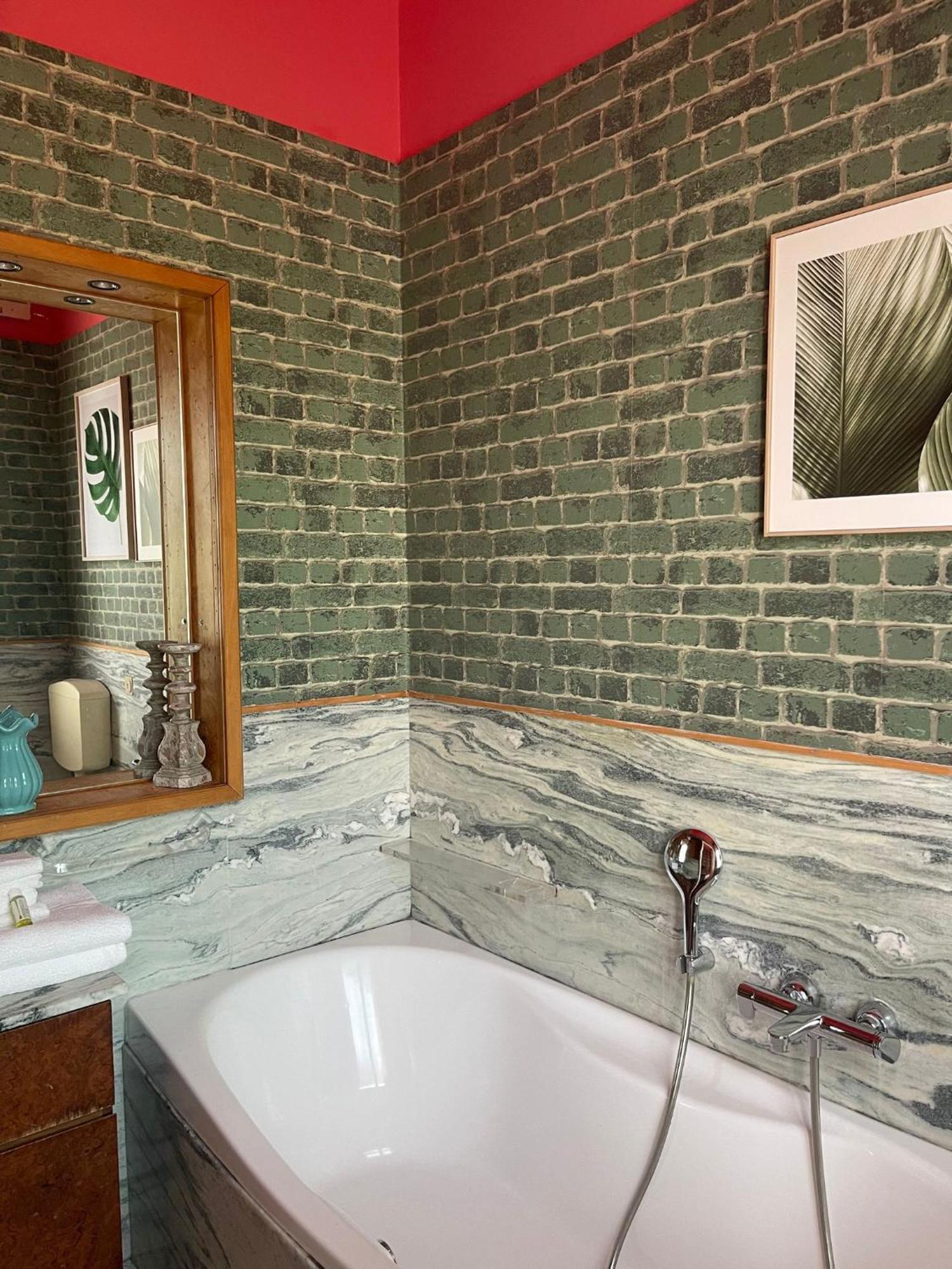 Central Suite Bed&Breakfast Bologna Rum bild